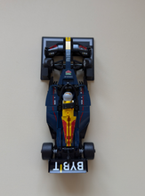 Load image into Gallery viewer, F1 Grid Wall Mounts for LEGO Speed Champions – Pack of 3 | F1 Starting Grid Display
