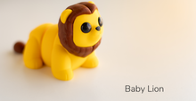 Load image into Gallery viewer, Pocket Pals - Articulated Fidget Toy - Baby Lion
