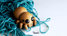 Load image into Gallery viewer, Pocket Pals - Articulated Fidget Toy - Baby Spider
