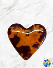 Load image into Gallery viewer, Glass Hearts - 7cm - Random Selection
