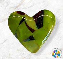 Load image into Gallery viewer, Glass Hearts - 7cm - Random Selection
