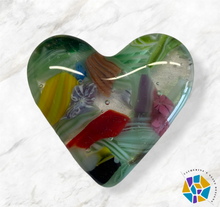 Load image into Gallery viewer, Glass Hearts - 7cm - Random Selection
